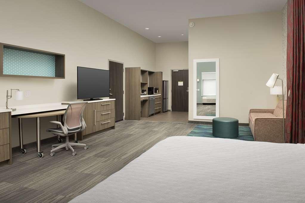 Home2 Suites By Hilton Clovis Fresno Airport Room photo